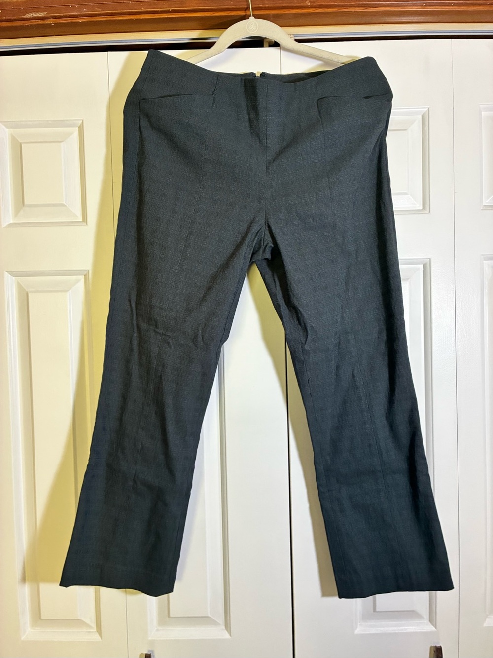 Dark grey Stretchy Straight Leg Pants